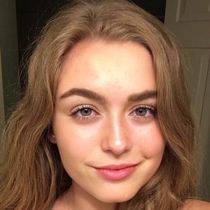 Meet your Posher, Ashlyn